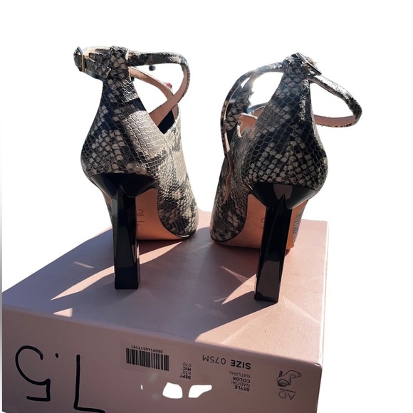 AD & DAUGHTERS Snake Print Leather Ankle Buckle Strap Peep Toe High Heel US: 7.5 - Picture 12 of 14